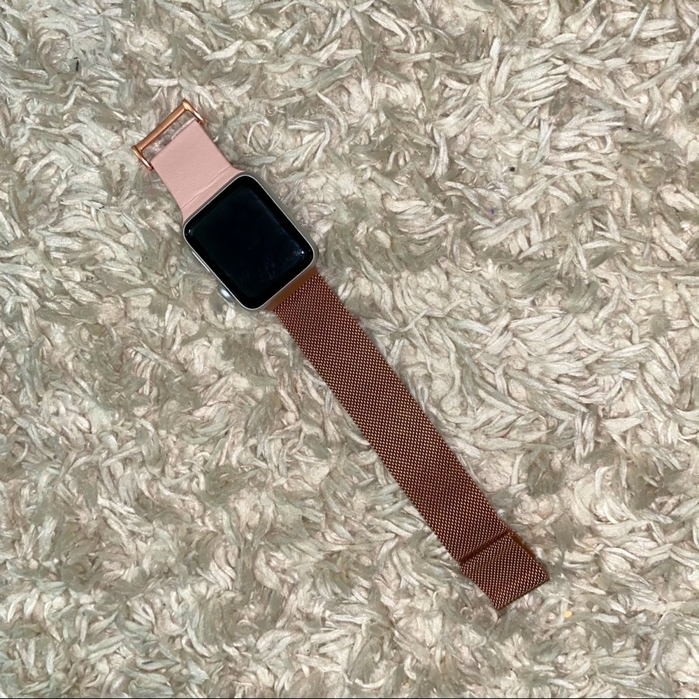 Apple Watch Series 3 with Band & Charger